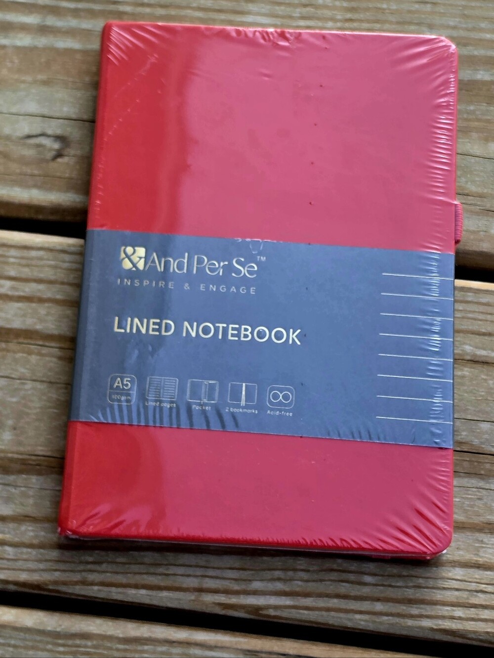 Per Se Red Dotted Notebook - Picture 13 of 16